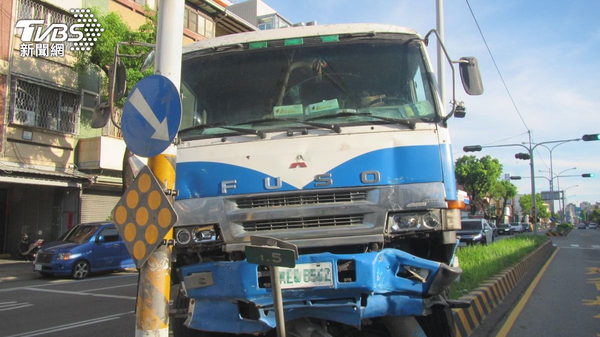 台中市大雅區日前發生一起車禍事故。（圖／TVBS）