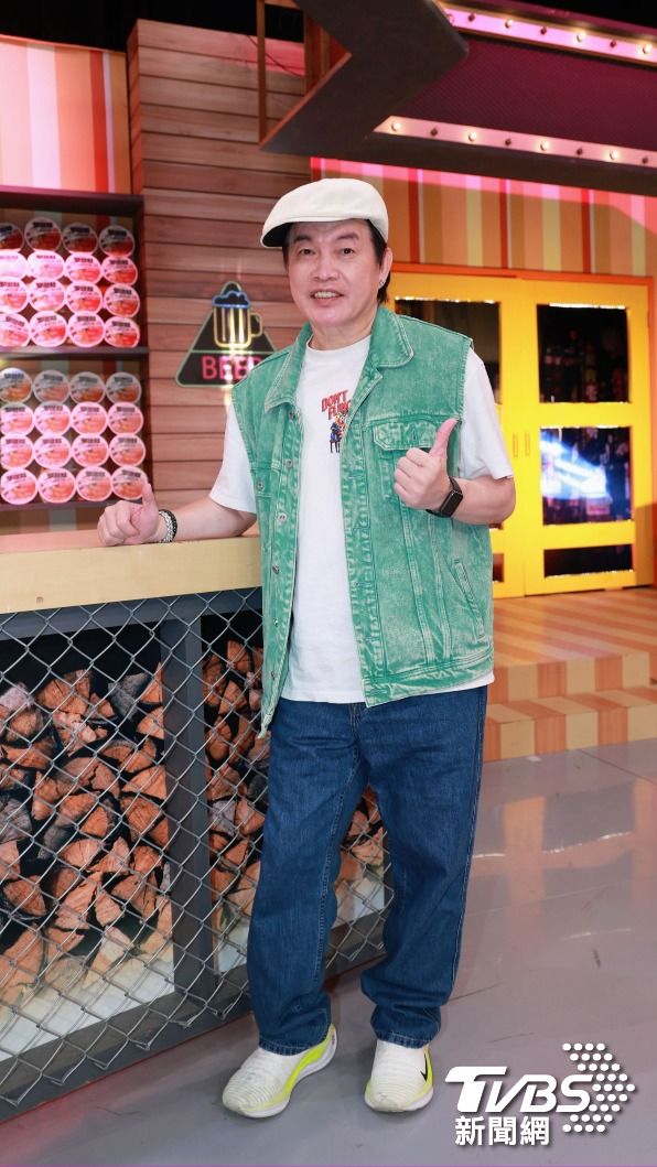 康康受訪分享老年規劃。（圖／趙世平攝）