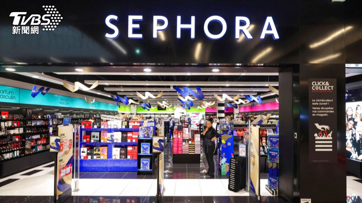 LVMH集團旗下的美妝品牌Sephora，傳出因鉅額虧損在中國進行大裁員。（圖／達志影像美聯社）