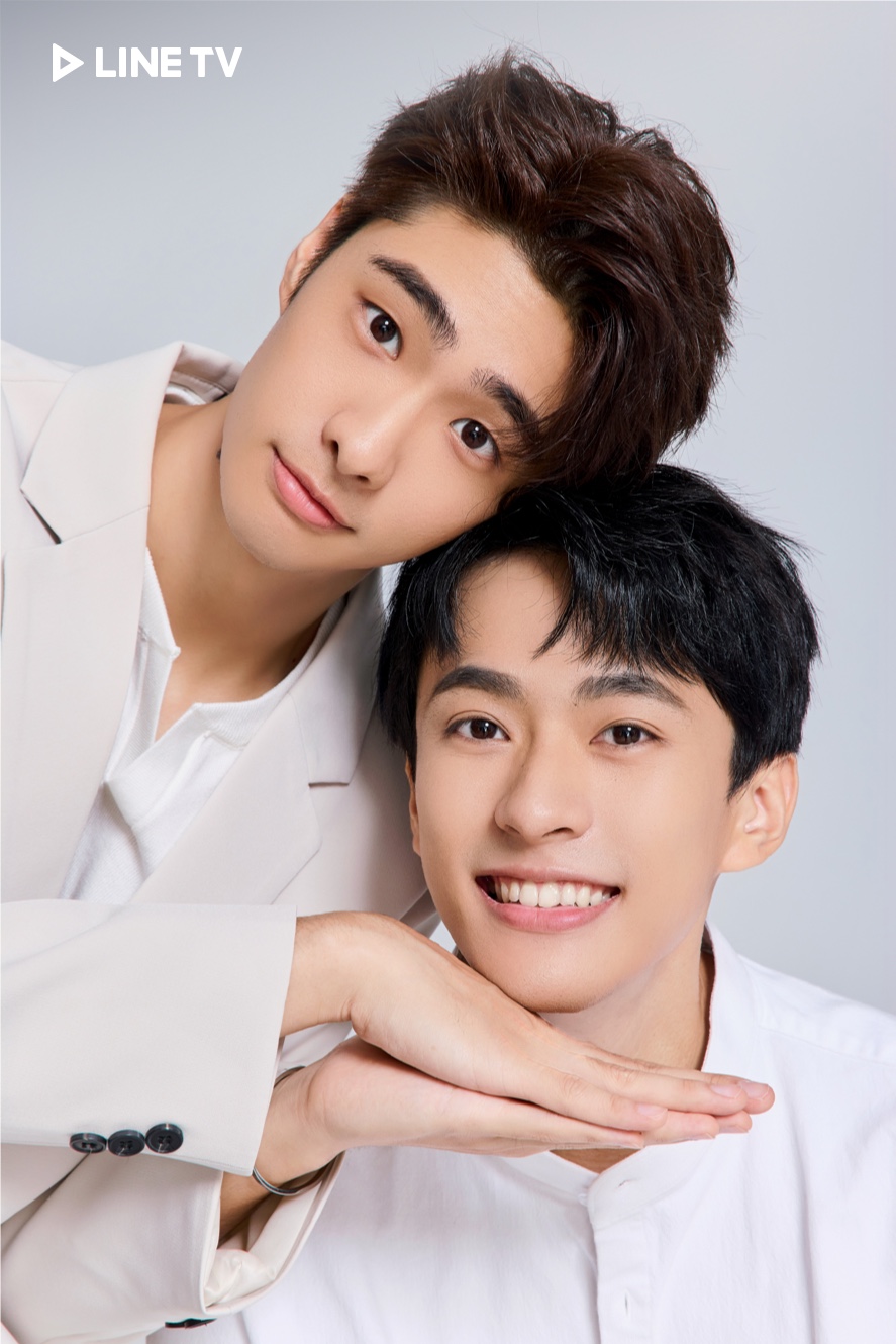 瑋澤（右）、朴靖恆組成「圖章CP」。（圖／LINE TV提供）