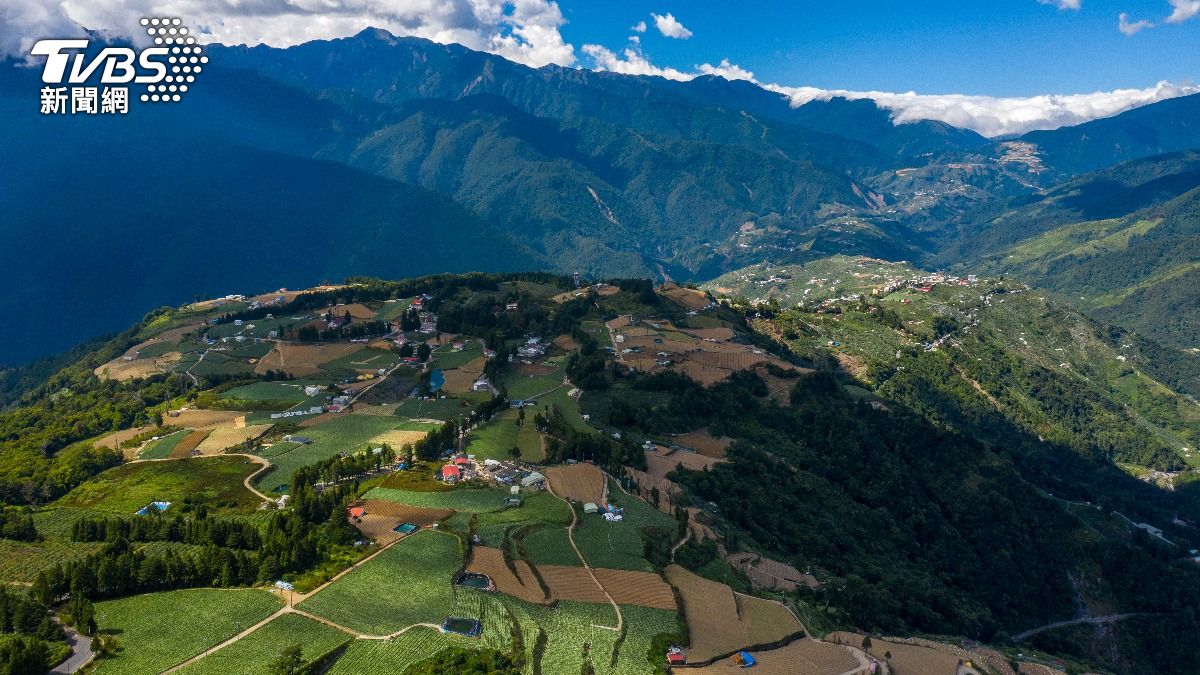 中秋佳節將至，台中梨山、谷關訂房率慘淡。（示意圖／shutterstock達志影像）