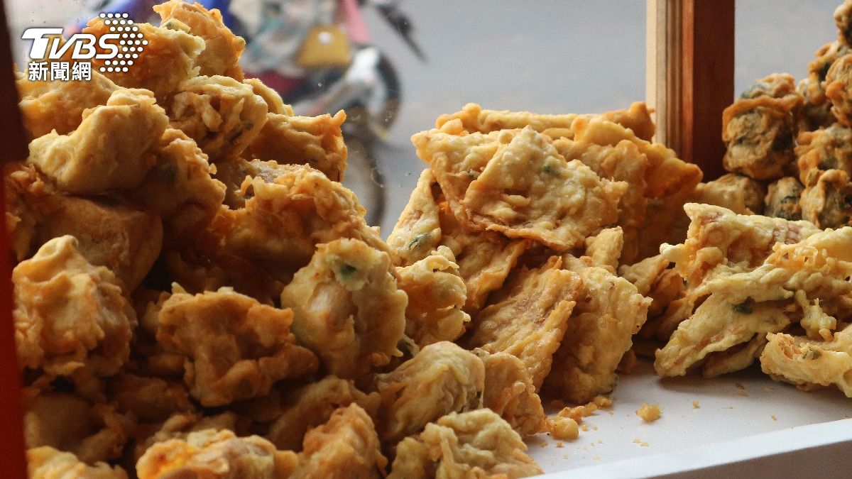 使用壞油脂炸出的油炸物「恐害粒線體罷工」。（示意圖／Shutterstock達志影像）