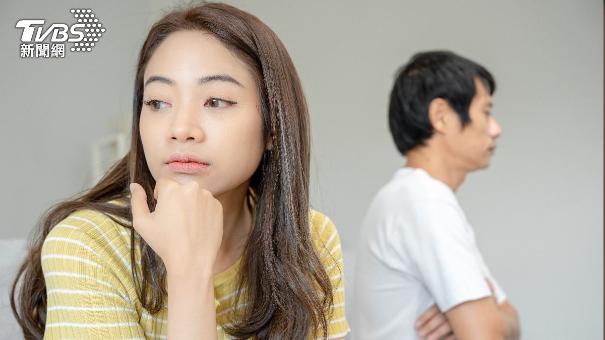 4星座分手後最愛去打擾前任。（示意圖／shutterstock達志影像）