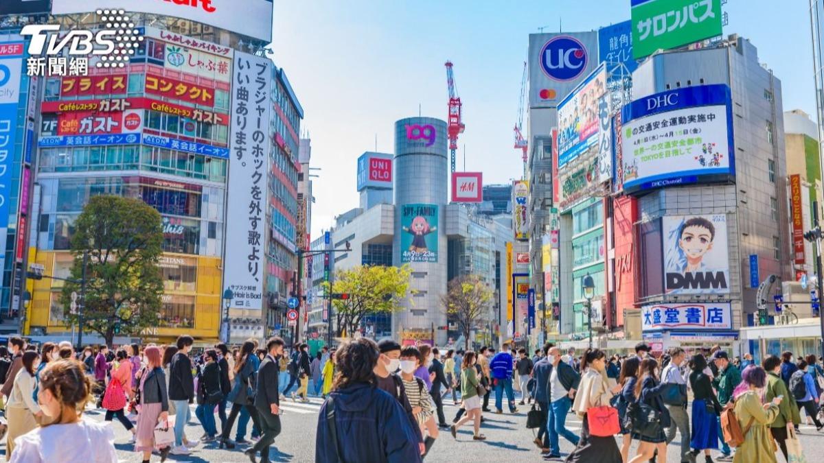 日本政府擬改制度，先付消費稅再退稅。（示意圖／shutterstock達志影像）