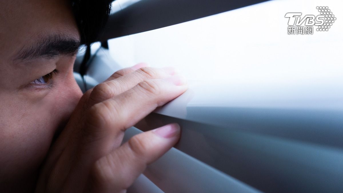 少年偷窺竹科女副理與男友激戰。（示意圖／shutterstock 達志影像）