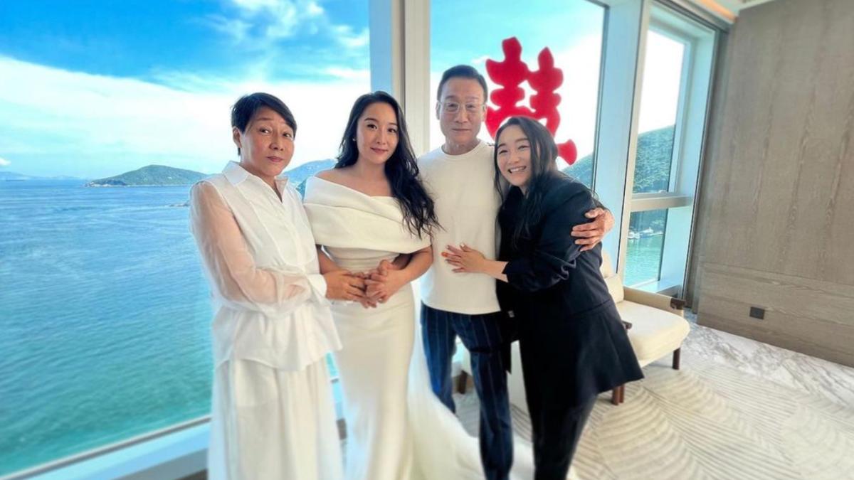 梁家輝與老婆江嘉年與2個女兒感情極好，一家四口相當幸福。（圖／翻攝自IG）