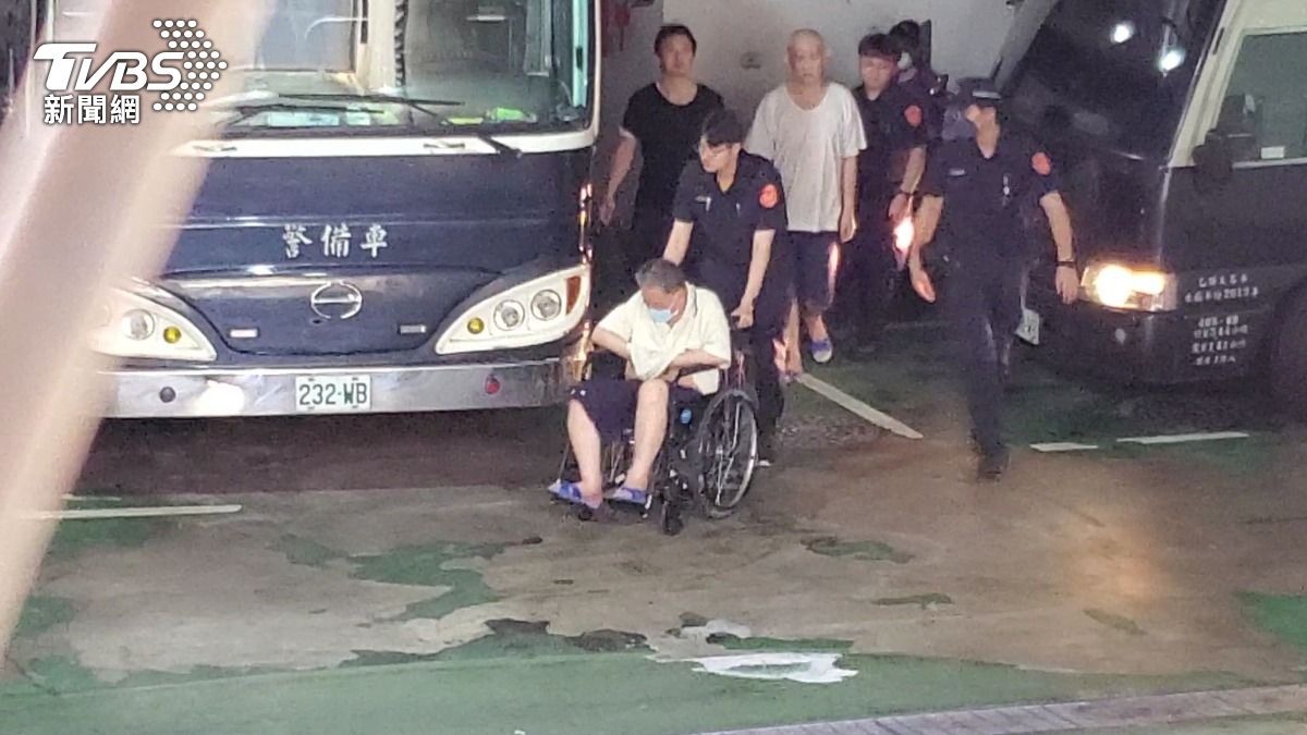 北檢提訊沈慶京。（圖／TVBS）