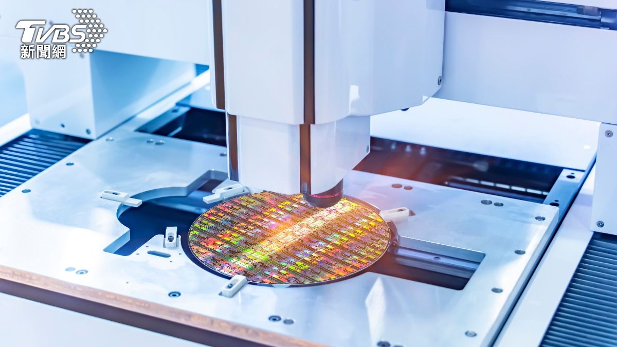 財政部公布8月出口金額達436.4億美元，創下歷年單月新高紀錄。（示意圖／shutterstock達志影像）