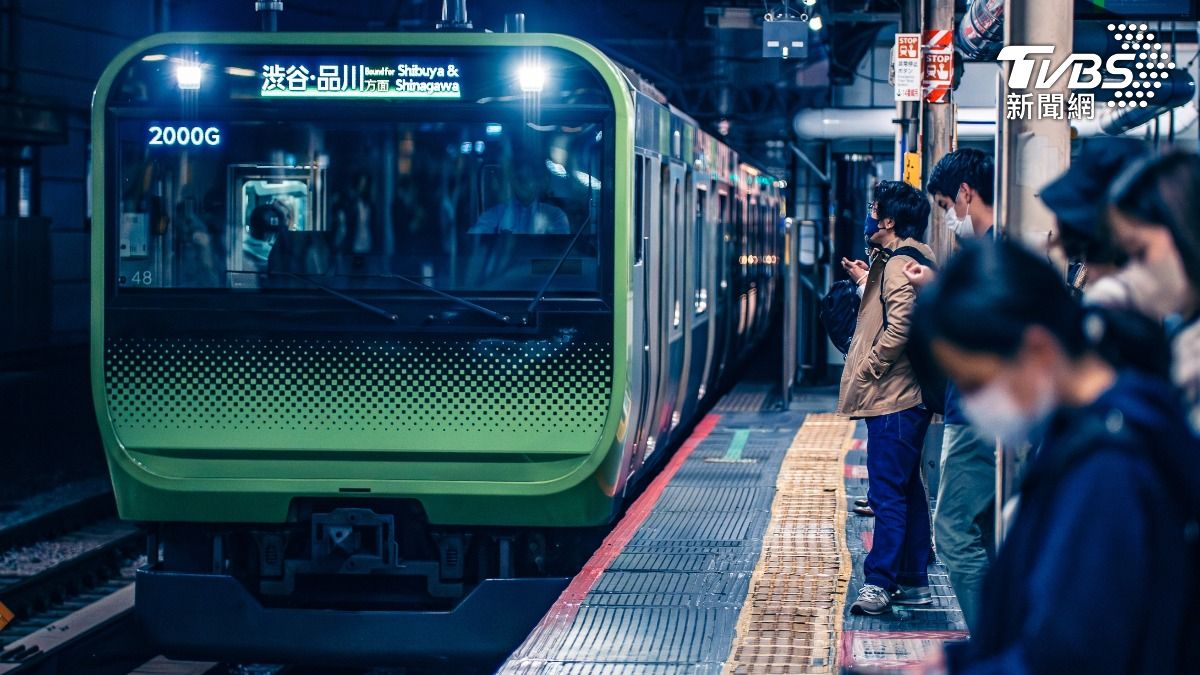日本電車禮儀相當多。(示意圖／達志影像Shutterstock)