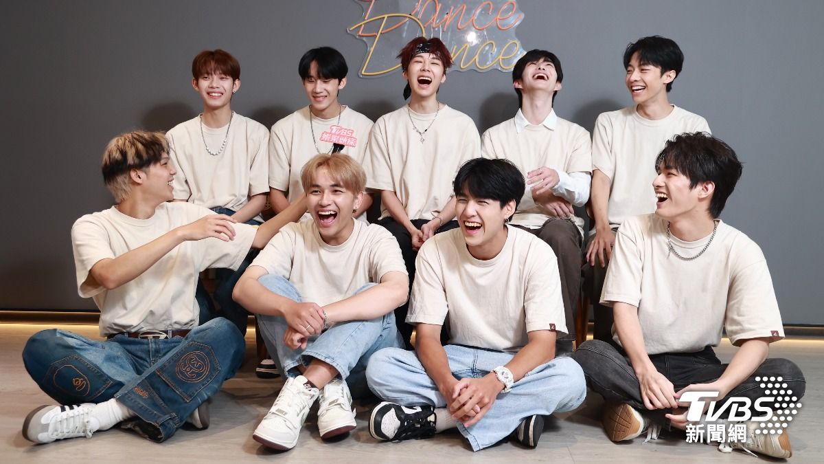 晨之星聚在一起歡笑不斷。(圖/黃城碩攝)