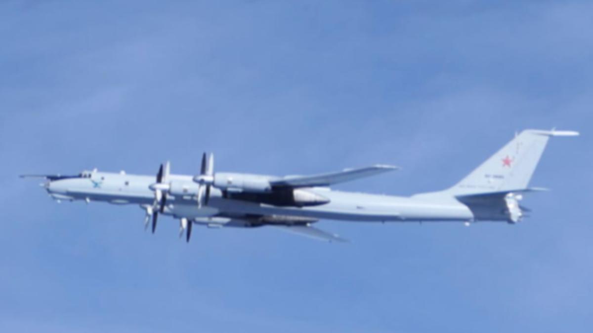 俄羅斯2軍機「突繞日本一周」飛行　自衛隊戰機急升空