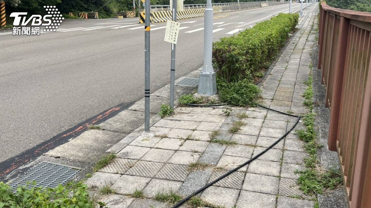 環保局已派人清理。（圖／TVBS）