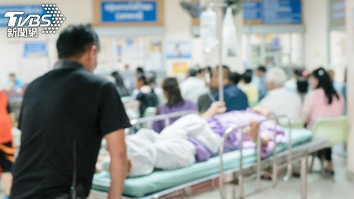 Typhoon to cause healthcare backlog (Shutterstock) Hospitals may face over 100 patients per doctor next week