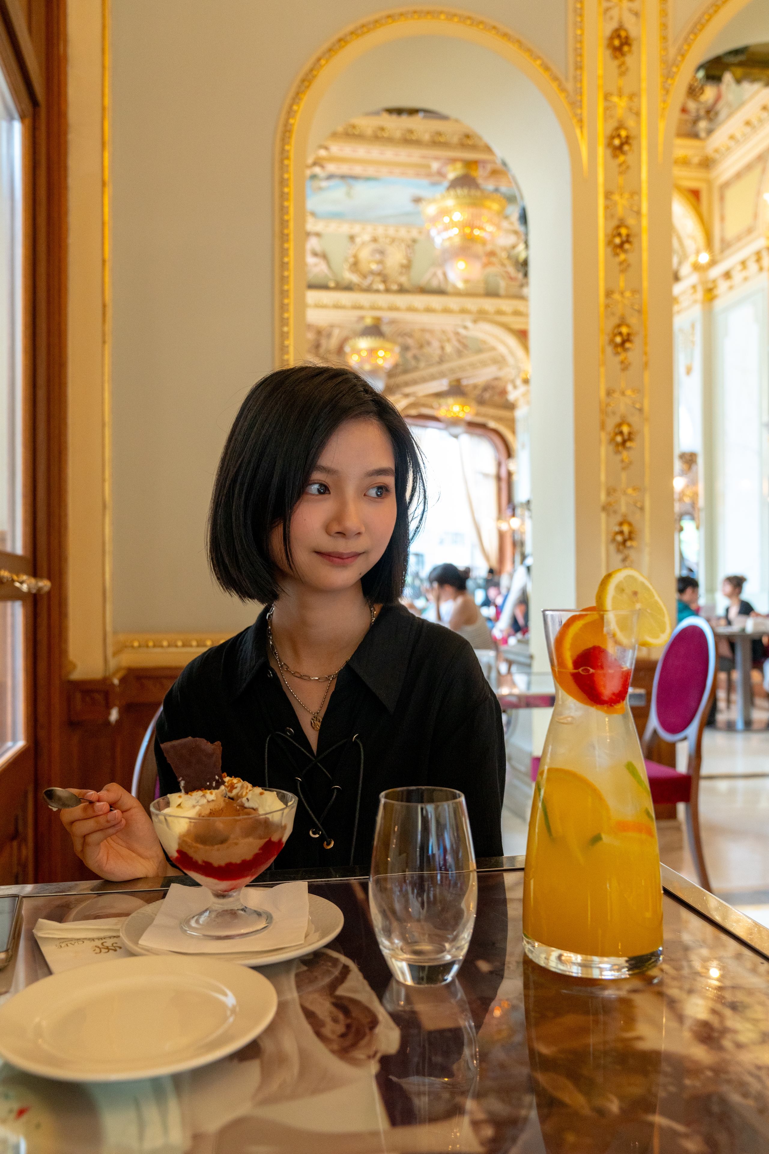 17歲的于卉喬氣質出眾。（圖／光意娛樂提供）