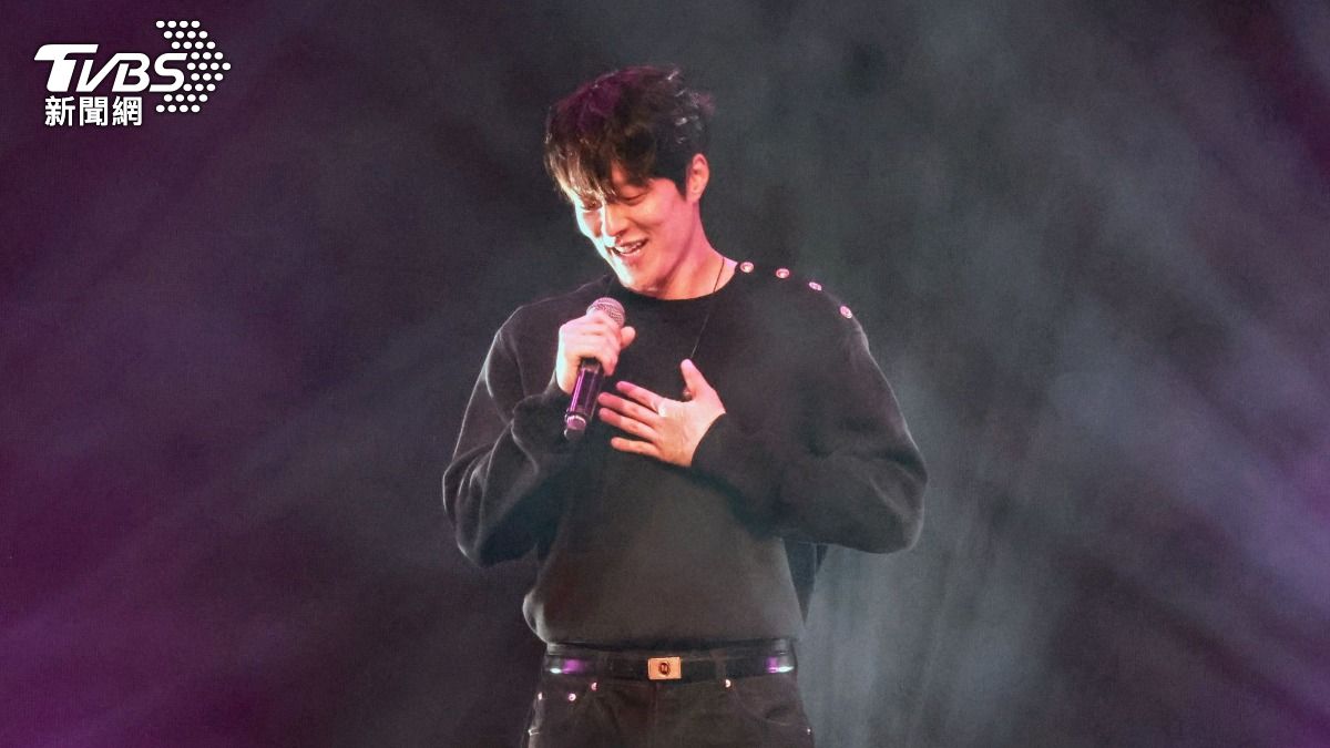 張基龍活動上演唱三首歌曲。（圖／趙世平攝）