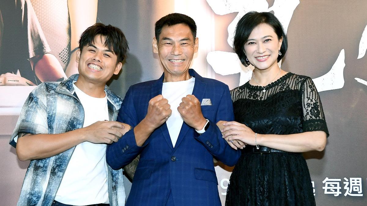張再興（左起）、夏靖庭、章家瑄是《孔雀魚》黑道組。（圖／華視提供）