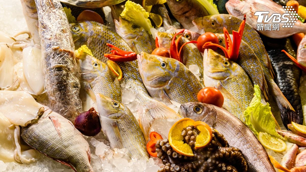 奶奶吃素，全家人卻帶到海產店慶生，最後竟還凹賠償。（示意圖／shutterstock 達志影像）