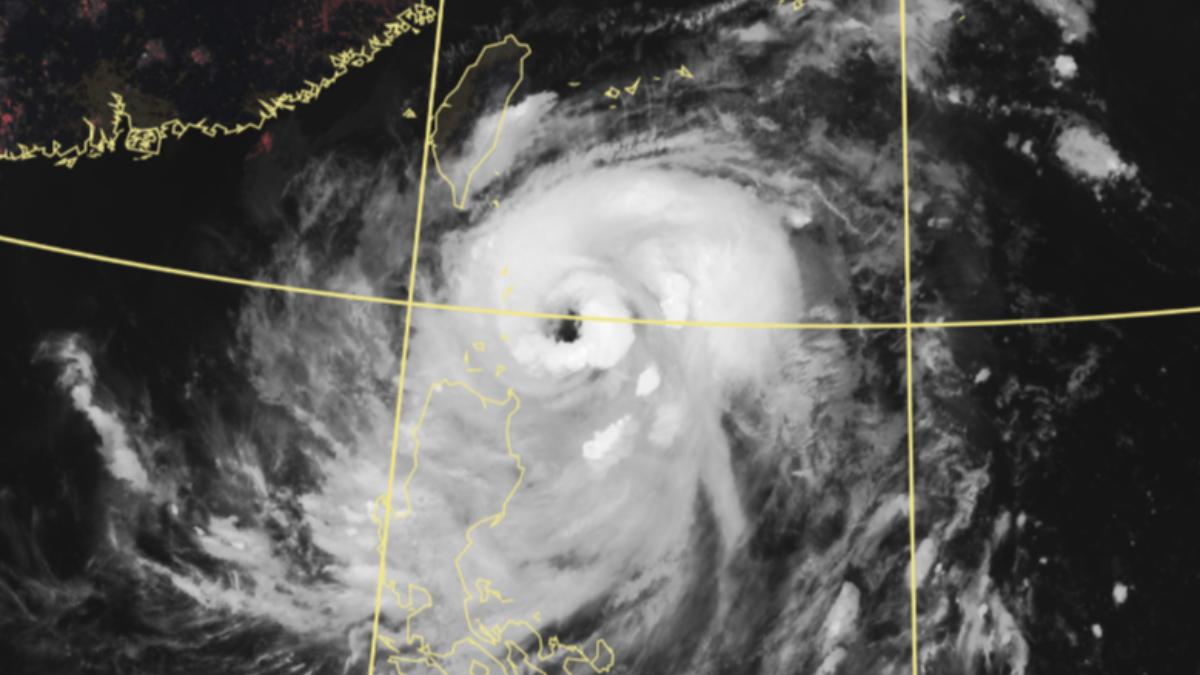 中颱山陀兒。（圖／中央氣象署）