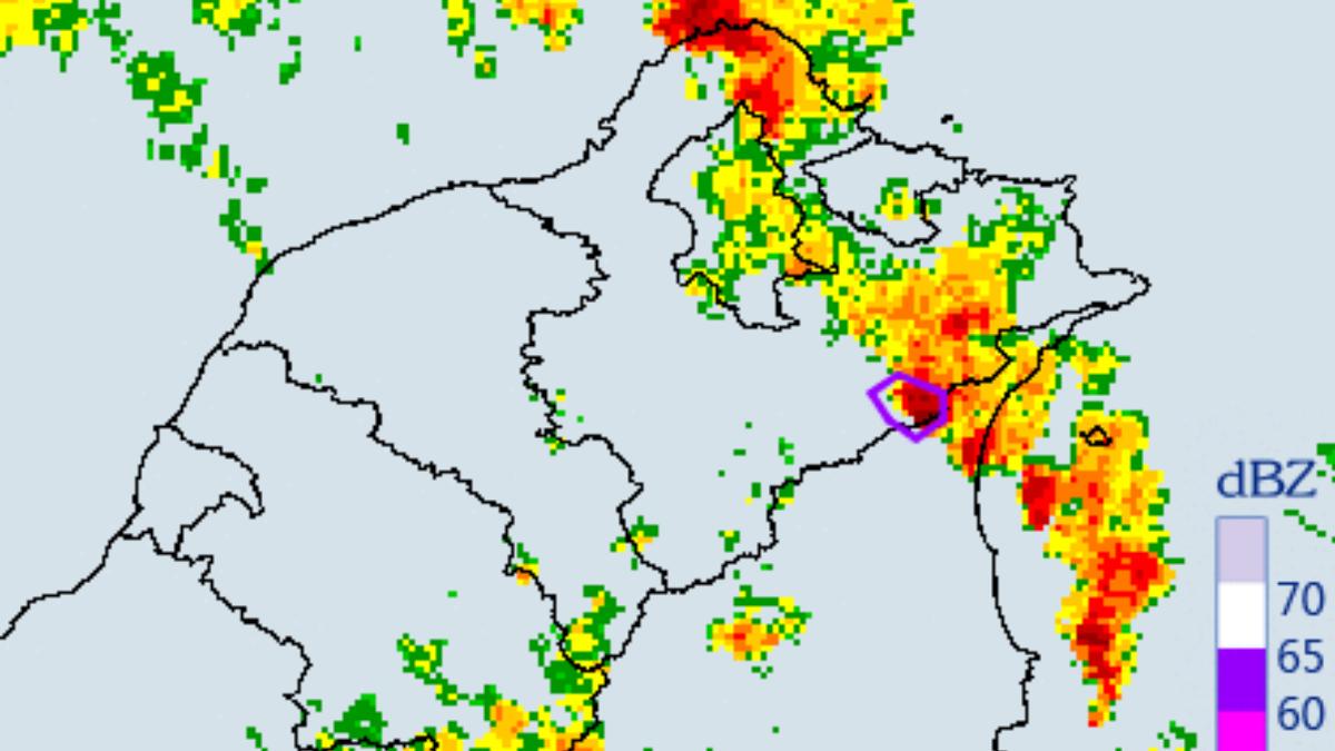 「新北市、宜蘭縣」發布大雷雨即時訊息。（圖／中央氣象署）