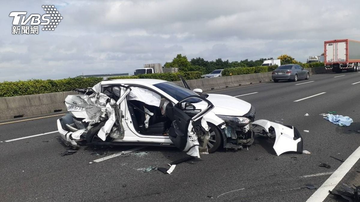 國1西螺段上午發生死亡車禍。（圖／TVBS）