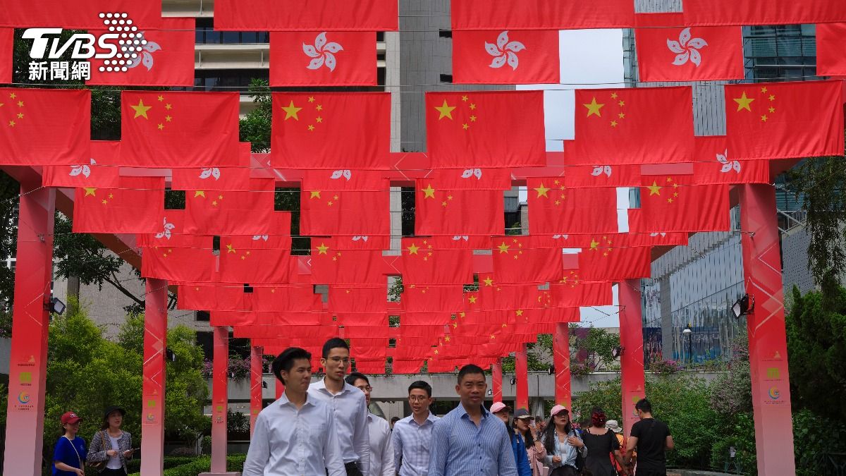 港警將在香港加裝上千監視器。（圖／達志影像美聯社）