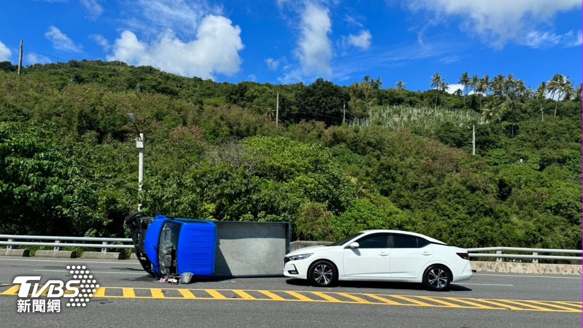 台9線今日上午發生一起死亡車禍。（圖／TVBS）