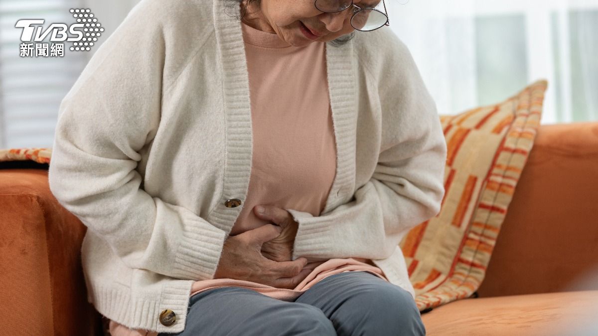 大陸一名60歲婦人停經10年後月經又來了！（示意圖，非當事人／shutterstock達志影像）