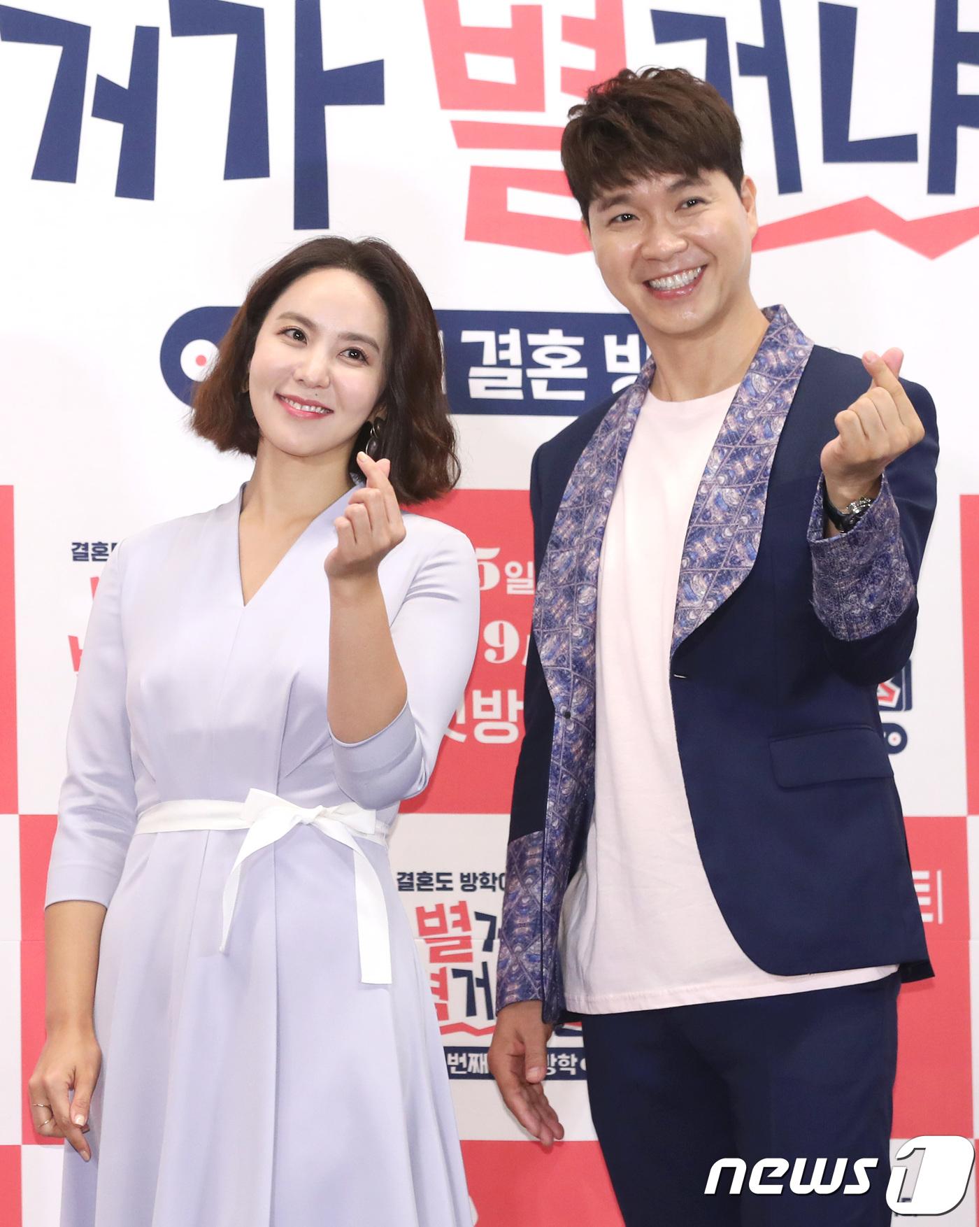 朴芝潤（左）這幾年轉型為通告藝人，手邊不少節目。（圖／news1提供）