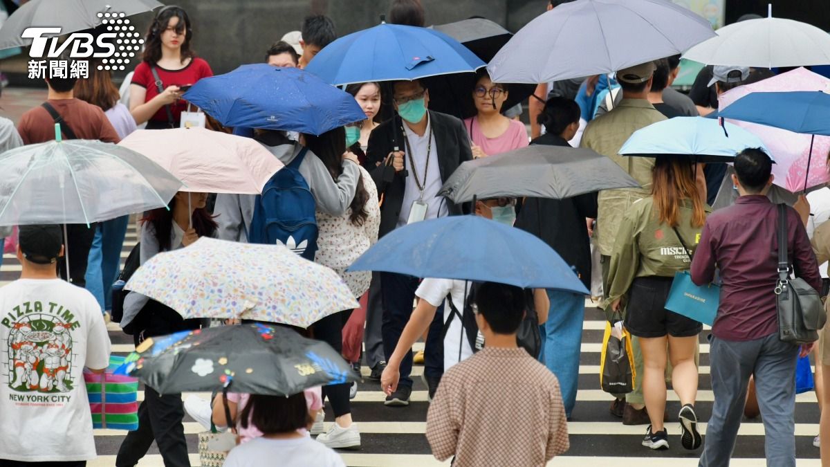 銀杏颱風今日生成，未來路徑不排除影響台灣。（圖／TVBS資料照）