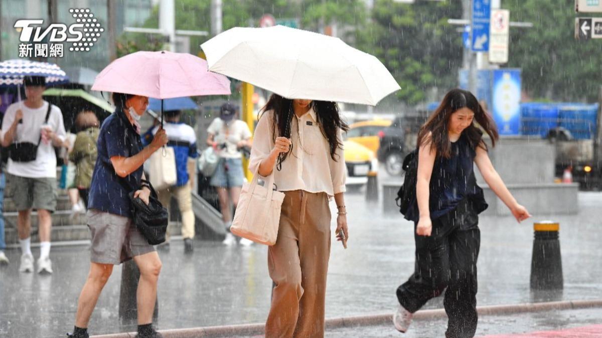 受東北季風影響，大台北地區明起將有降雨發生。（示意圖／胡瑞麒攝）