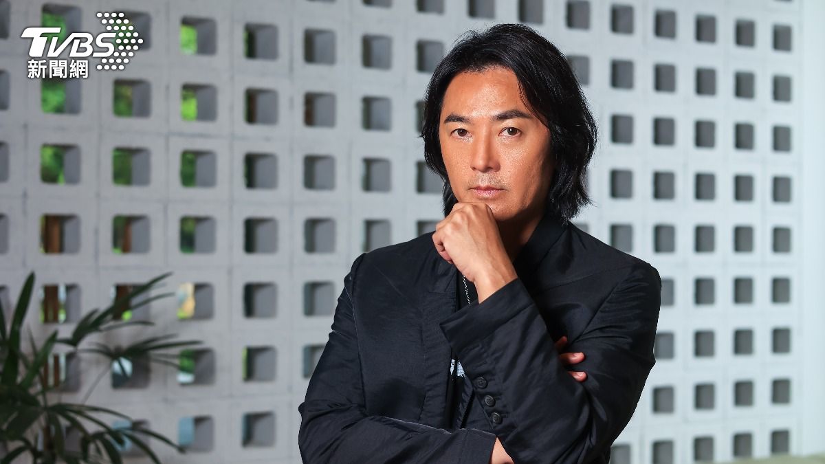 鄭伊健分享演出往事,有次從高空跳下舞台導致中內傷。(圖/趙世平攝)