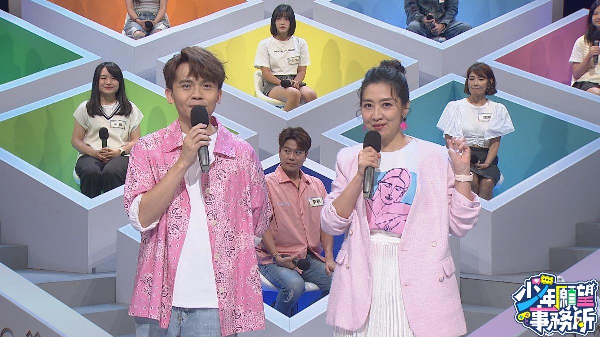 主持人黃豪平、鄧惠文。（圖／公視提供）