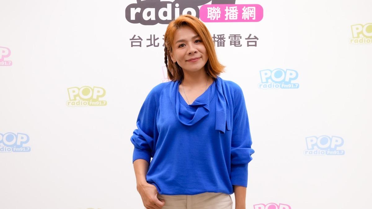 江美琪分享新專輯籌備內幕，更搞笑虧老公沒有貢獻。（圖／POP Radio提供）