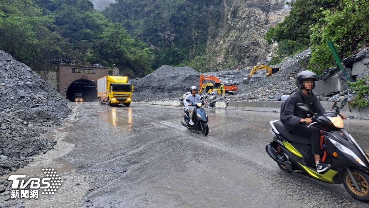 蘇花匯德隧道提前搶通。（圖／公路局提供）