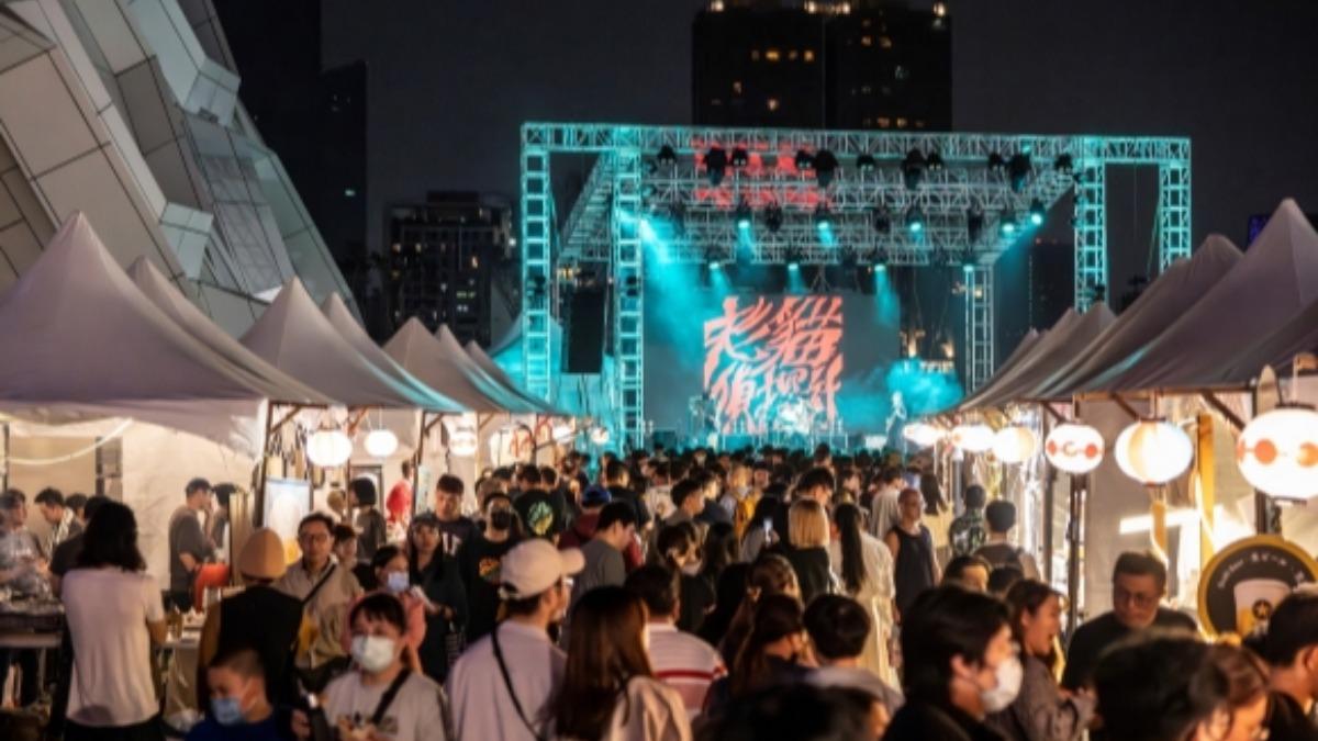 下酒祭結合音樂演出與特色市集。（圖／高雄流行音樂中心提供）