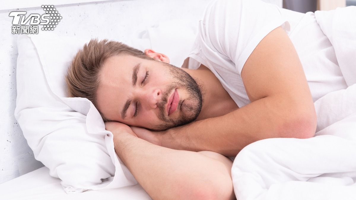 醫警告沒枕頭就無法入睡恐是心臟疾病徵兆。（示意圖／shutterstock 達志影像）