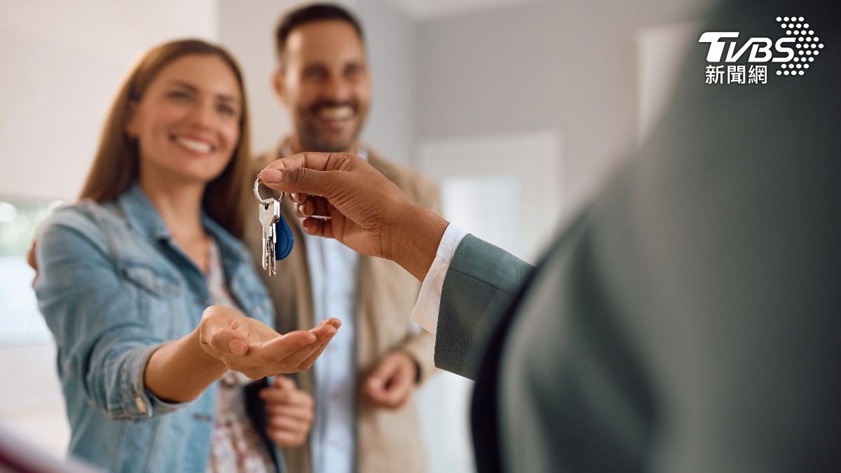 一名購屋小白7月順利完成新房交屋，卻遇到無法通電的窘境。（示意圖／shutterstock達志影像）