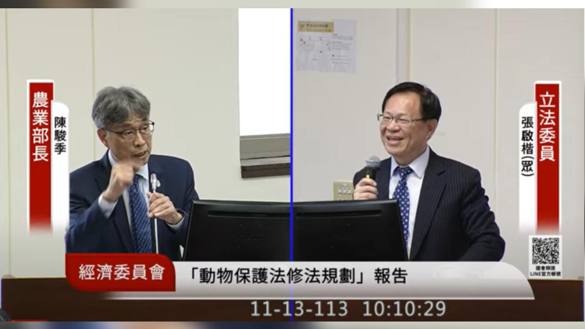 農業部長陳駿季今赴立院備詢，針對張啓楷嗆「不要坐在冷氣房」動怒回擊。（圖／截自國會頻道YT）