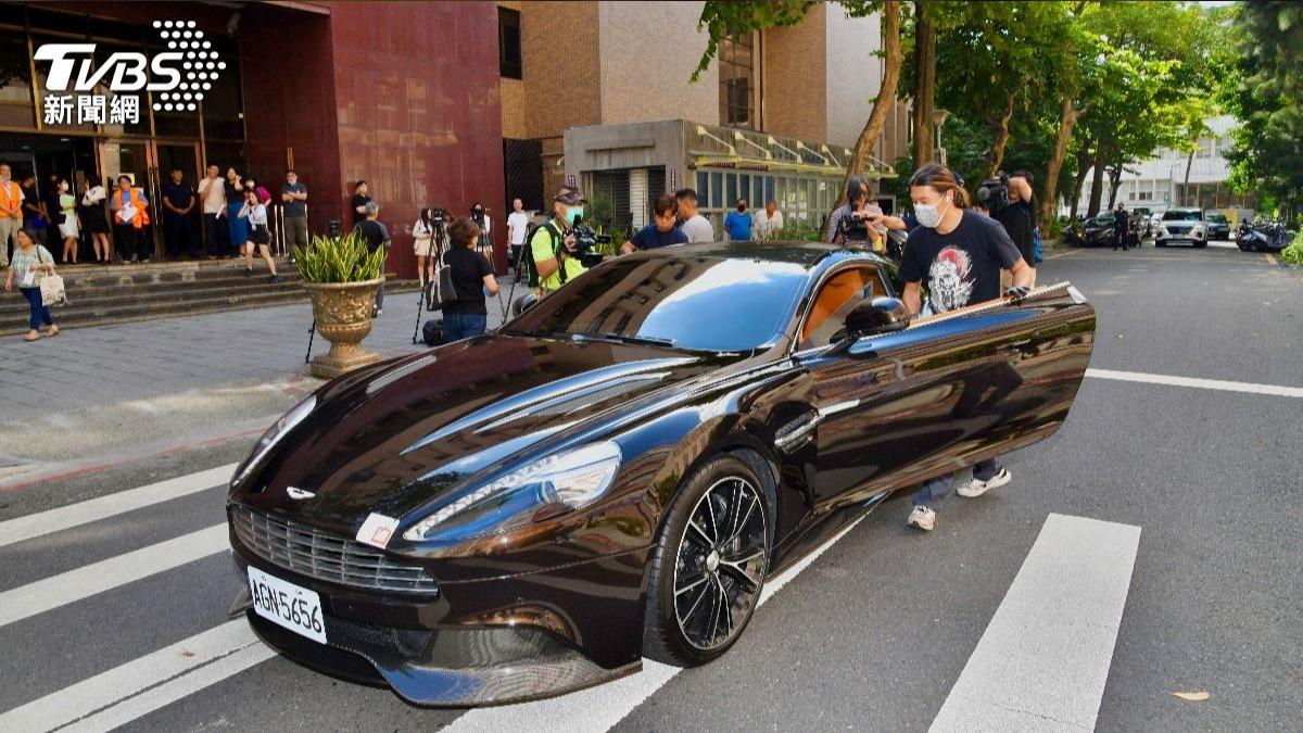 汪小菲的Aston Martin跑車被大S聲請拍賣。（圖／胡瑞麒攝）