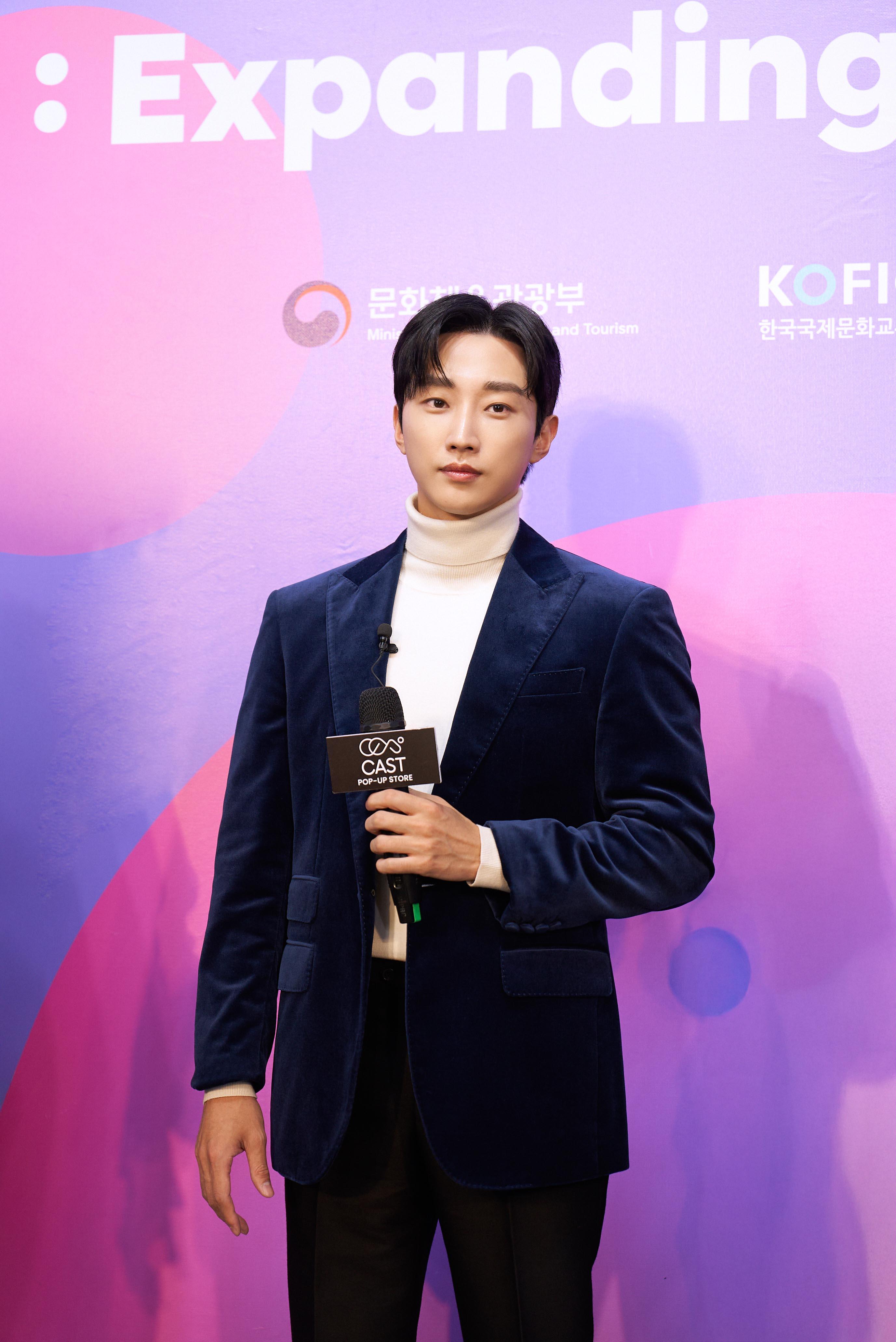 CAST邀請明星參與開發商品，也邀請振永站台開幕式。（圖／CAST提供）