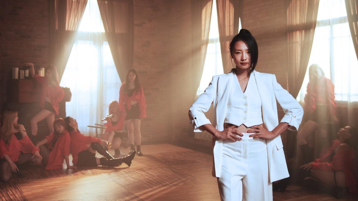 陳忻玥找不到自己的定位，一度陷入自卑情緒。（圖／陶山音樂提供）