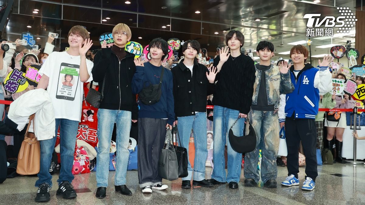 なにわ男子アジアツアー 道枝駿佑 なにわのにわ台湾 沿う