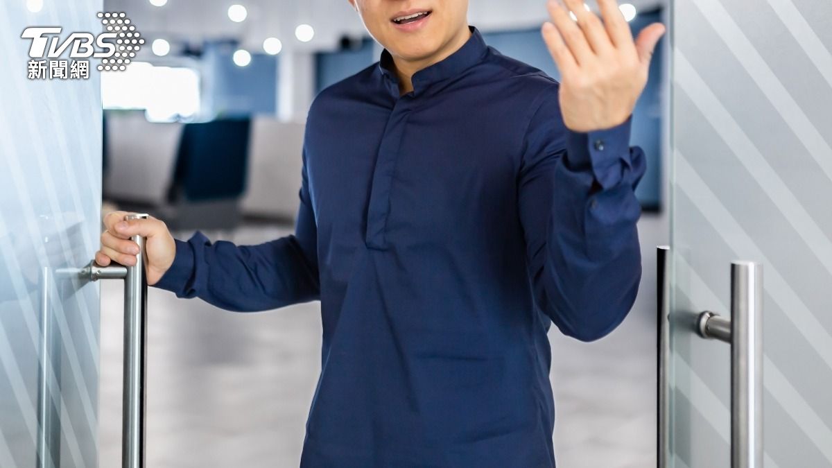 中國大陸一名女子認為自己拒絕老闆潛規則而被開除。（示意圖／Shutterstock達志影像）