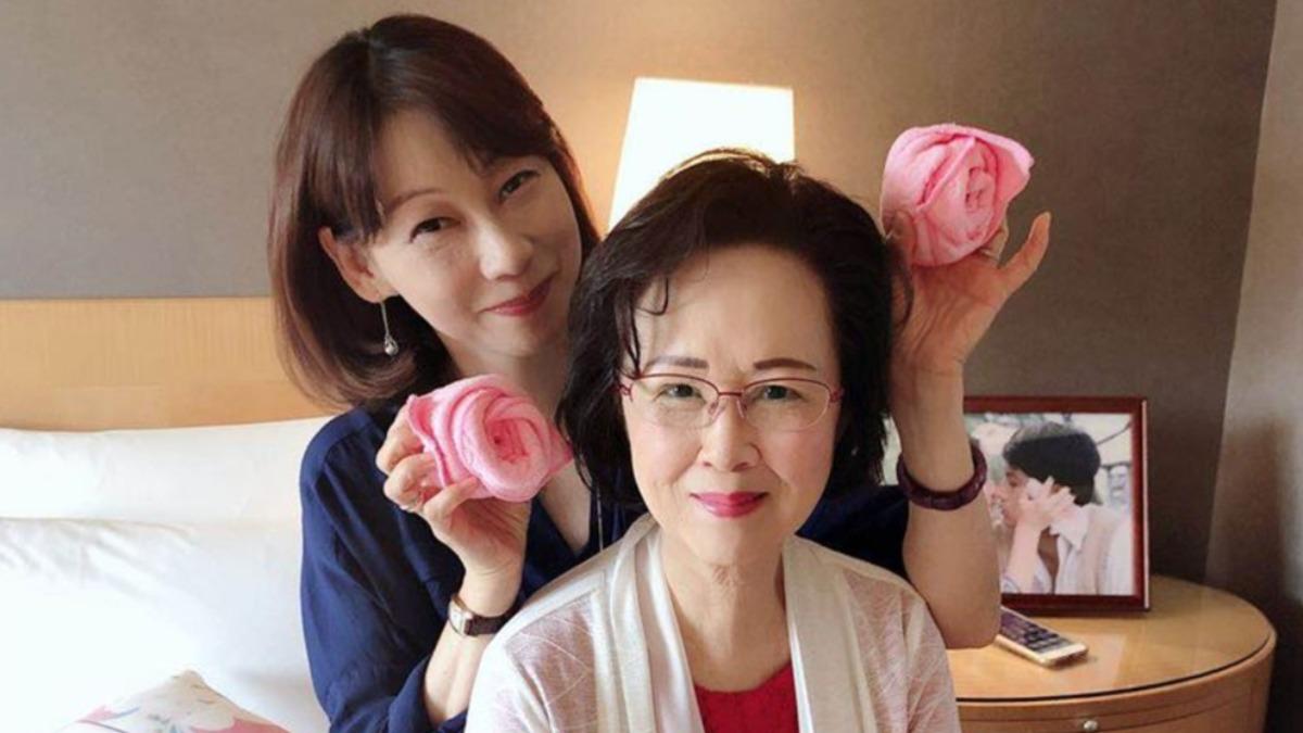 瓊瑤生前與兒媳婦何琇瓊感情極好。（圖／翻攝自瓊瑤臉書）