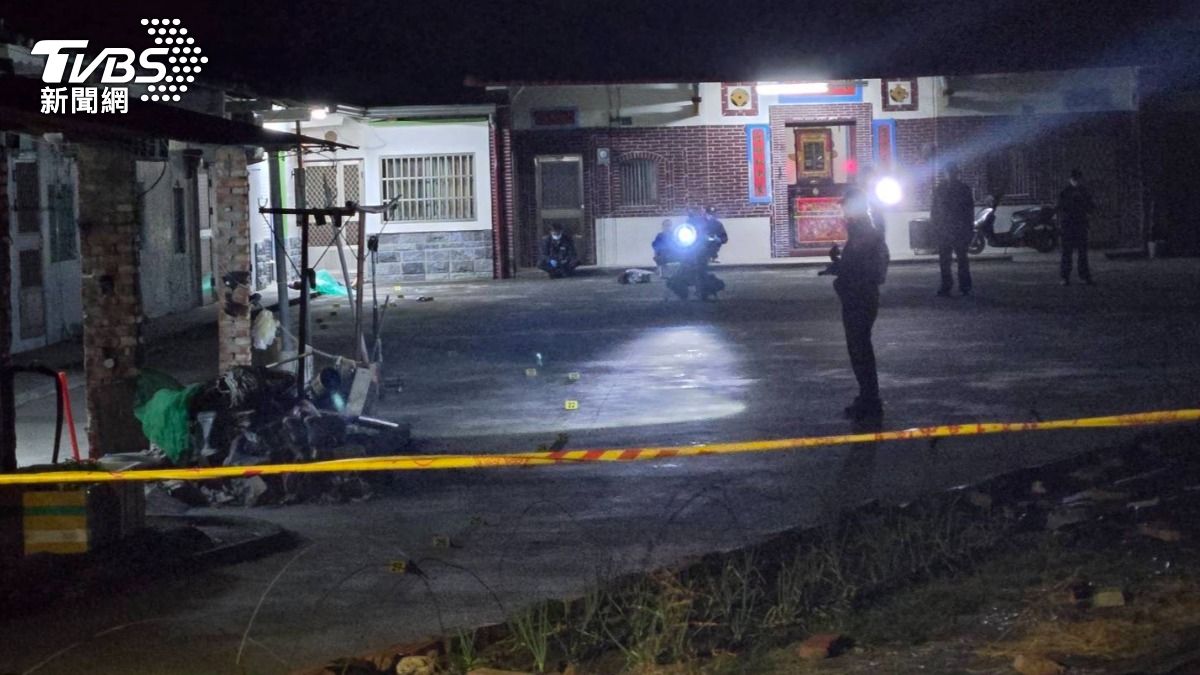 高雄美濃一名移工疑在酒後遭同鄉砍殺，當場因失血過多身亡。（圖／TVBS）