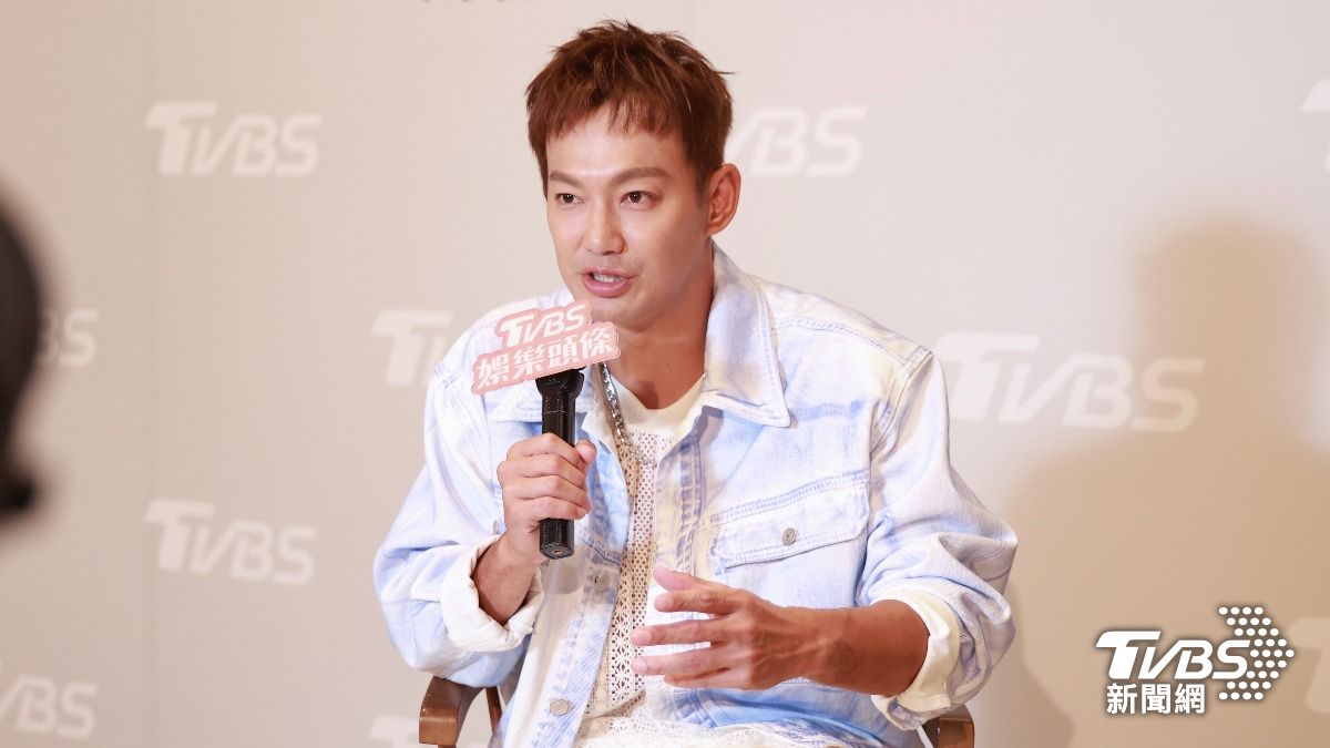 威廉接受《TVBS新聞網》專訪。（圖／黃城碩攝）