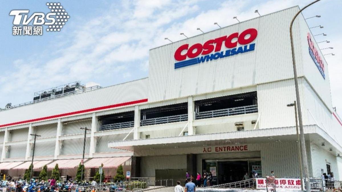 Costco updates website to say ’Lunar New Year’ (Shutterstock) Costco updates website to say ’Lunar New Year’
