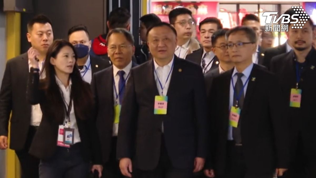 Shanghai vice mayor invites media visits (TVBS News) Hua Yuan invites media to visit city before departure