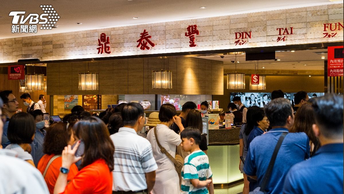 Din Tai Fung diners report norovirus (TVBS News) Taipei health dept. investigates Din Tai Fung illness claims