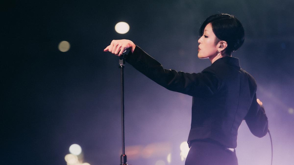 陳珊妮難忘彭婉如生前致力兩性平等,因此寫下〈天冷怕黑〉。(圖/翻攝自SandeeChan.陳珊妮 公主粉絲團臉書)